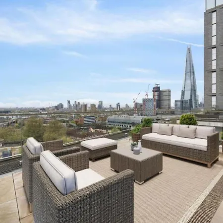 5 Million Pound Stunning Luxury Penthouse Tower Bridge Sleeps 8 Private Jacuzzi Apartment London Exterior photo
