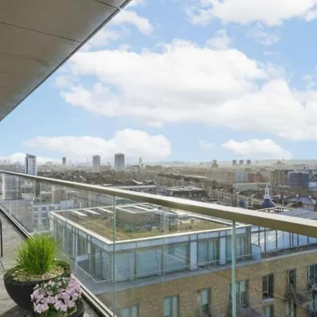 5 Million Pound Stunning Luxury Penthouse Tower Bridge Sleeps 8 Private Jacuzzi Apartment London Exterior photo